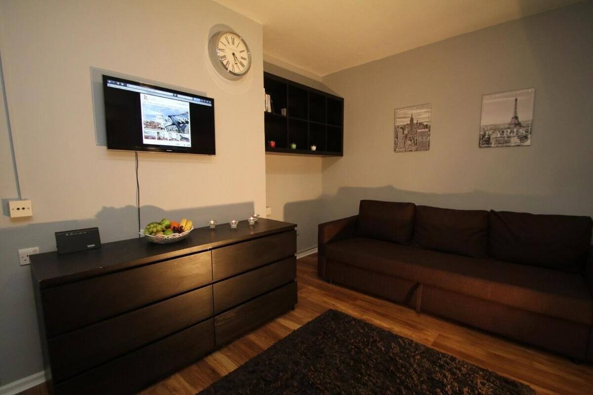 Molesey Apartments ลอนดอน ภายนอก รูปภาพ